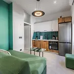Apartment Warm Corner Comfort By Pikhost Tirana